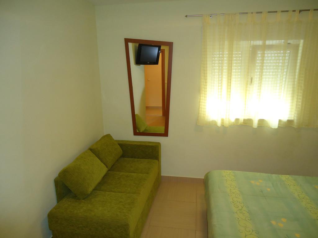 Villa Grgo Apartments Tučepi Værelse billede