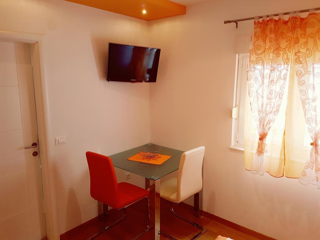 Villa Grgo Apartments Tučepi Eksteriør billede
